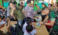 Kegiatan Makan Siang Bergizi di SDN 05 Cimahpar Kota Bogor