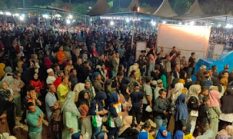 Masyarakat Jawa Bersatu untuk Paisal-Sugiyarto, Bukit Gelanggang Jadi Lautan Manusia