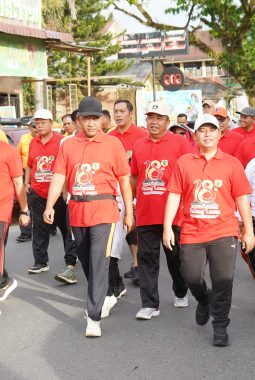 Ribuan Peserta Ikuti Gerak Jalan Santai HUT Padang Lawas ke-18