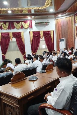 Honorer R4 Kota Dumai Ngadu ke DPRD Kota Dumai