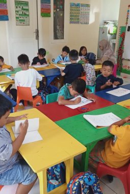 PAUDQU Kharisma Menawarkan Program Pendidikan Anak Usia Dini Berbasis Al-Qur’an