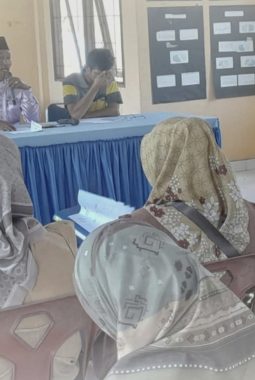 Sosialisasi dan Pendampingan Pembentukan Struktur Bank Sampah di Kelurahan Buluh Kasap