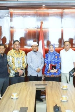 Pimpinan dan Anggota Badan Anggaran DPRD Kota Dumai Koordinasi ke Kemendagri RI Bahas Efesiensi Anggaran Sesuai Impres 1 Tahun 2025