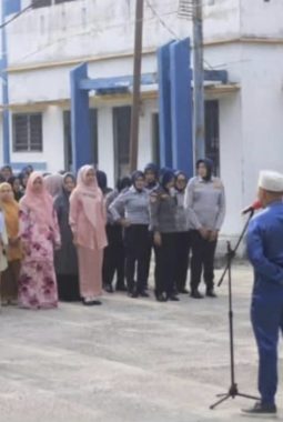 Pimpin Apel Pagi Kadisub Tegaskan Pentingan Disiplin dan Kebersamaan Dalam Menjalankan Tugas