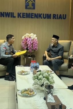 Wako Paisal Audiensi Dengan Kepala Kanwil Hukum Riau Ajak Pemguatan Sinergitas Untuk Kesuksesan Pelaksanaan Tugas