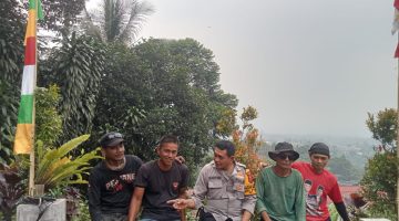 Bhabinkamtibmas Polsek Ciawi Polres Bogor Giat Sambang Warga Jaga Kamtibmas Tetap Kondusif