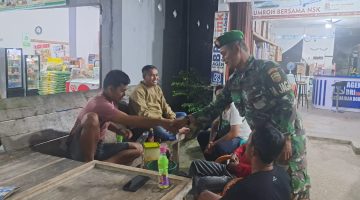 Patroli Mitigasi TNI, Ketua RT, Linmas, dan Pemuda Setempat di Wilayah Koramil 04/Rupat Berjalan Aman dan Kondusif