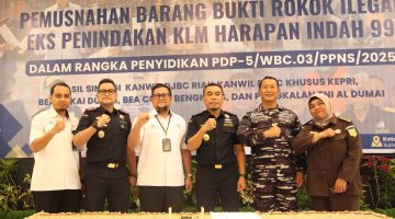 Kanwil DJBC Riau Musnahkan 25,6 Juta Batang Rokok Ilegal Senilai Rp12,8 Miliar!